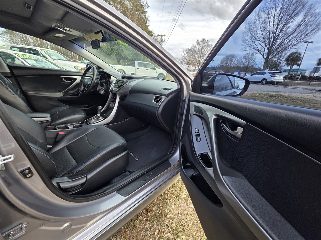 2013 Hyundai Elantra - $6,900