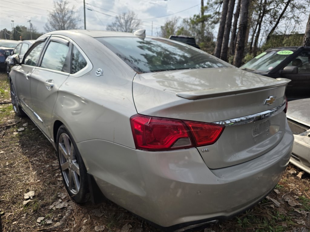 2015 Chevrolet Impala - $9,900