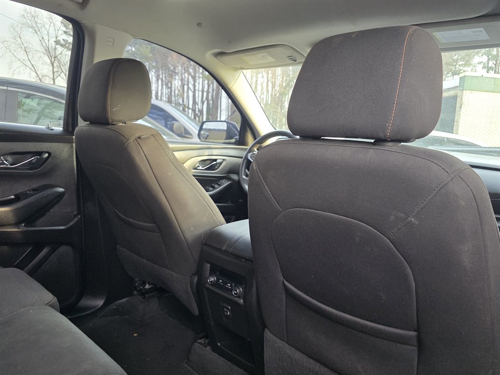 2019 Chevrolet Traverse - $11,900