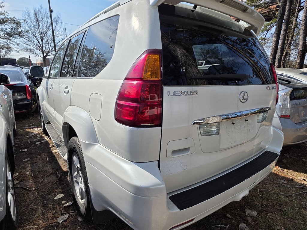 2004 Lexus GX - $6,900
