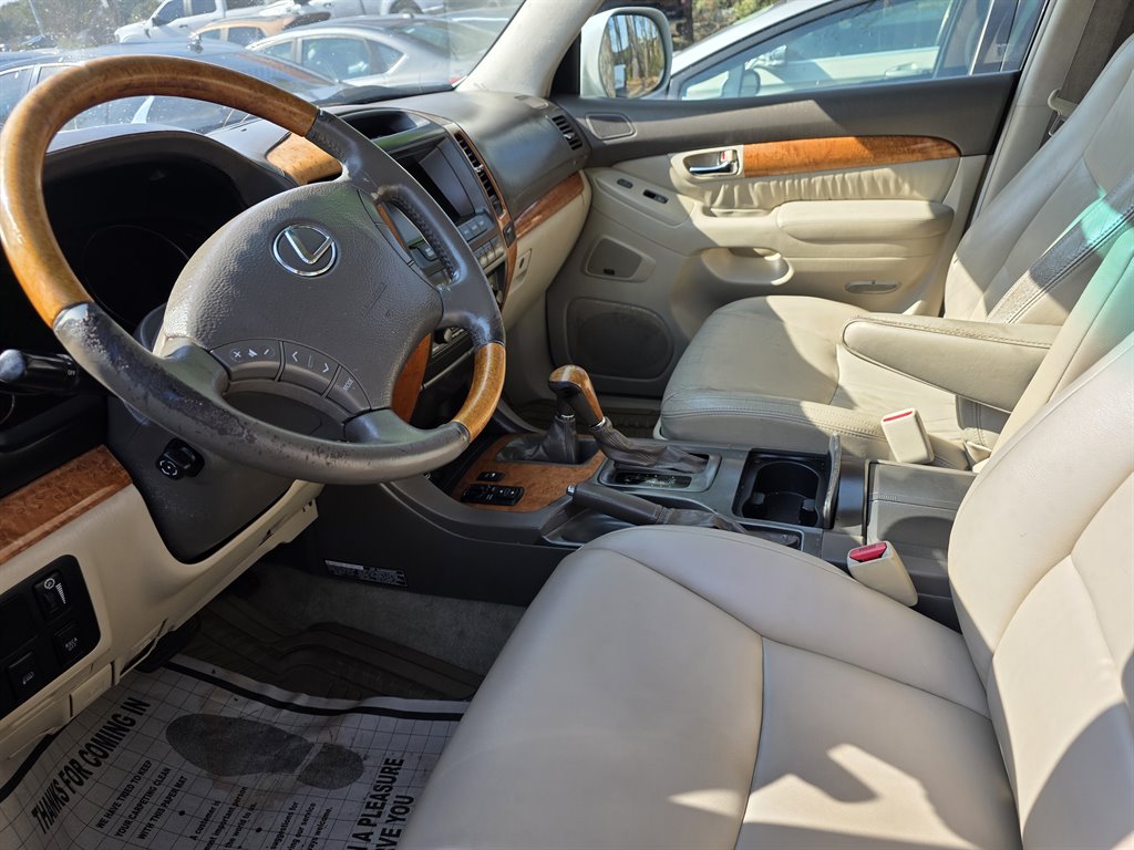 2004 Lexus GX - $6,900