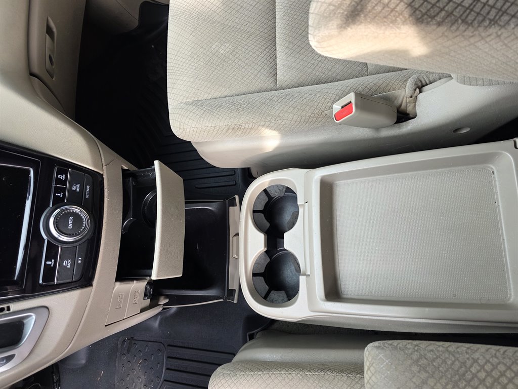 2015 Honda Odyssey - $7,900