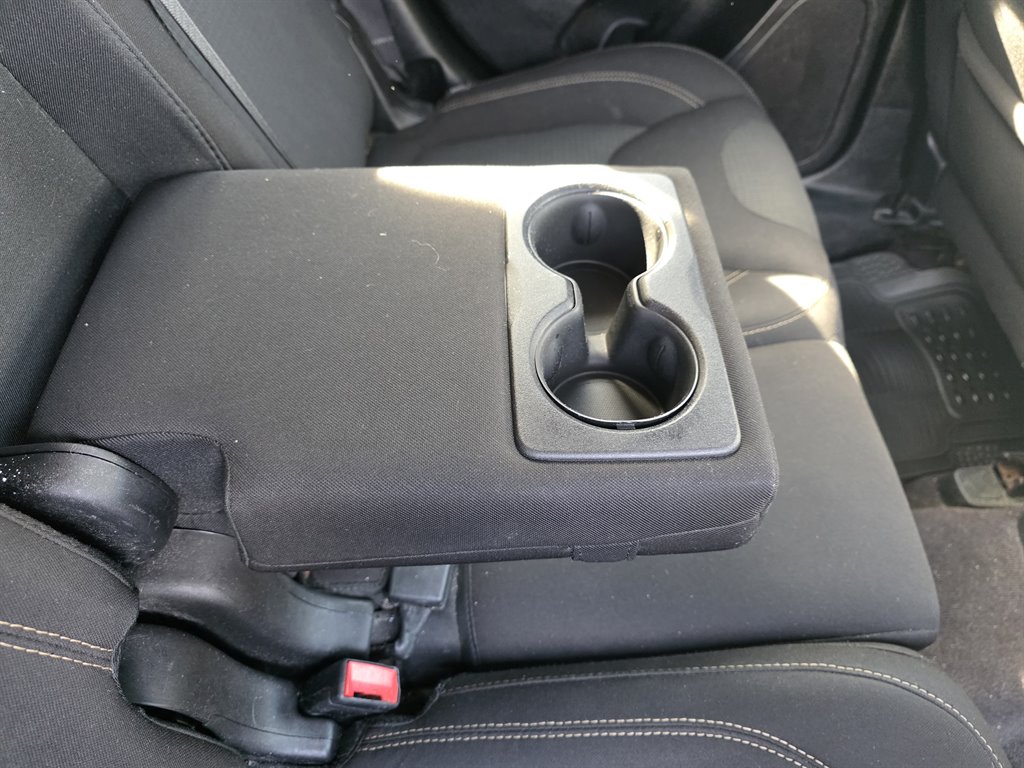 2016 Jeep Cherokee - $5,900