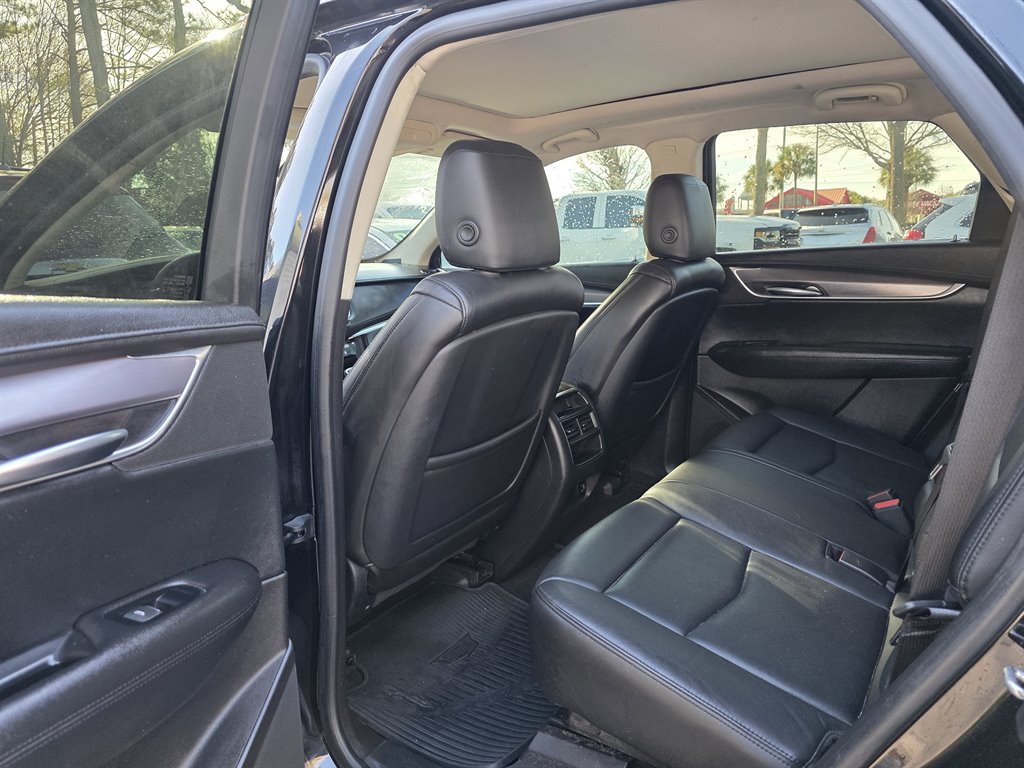 2017 Cadillac XT5 - $12,900