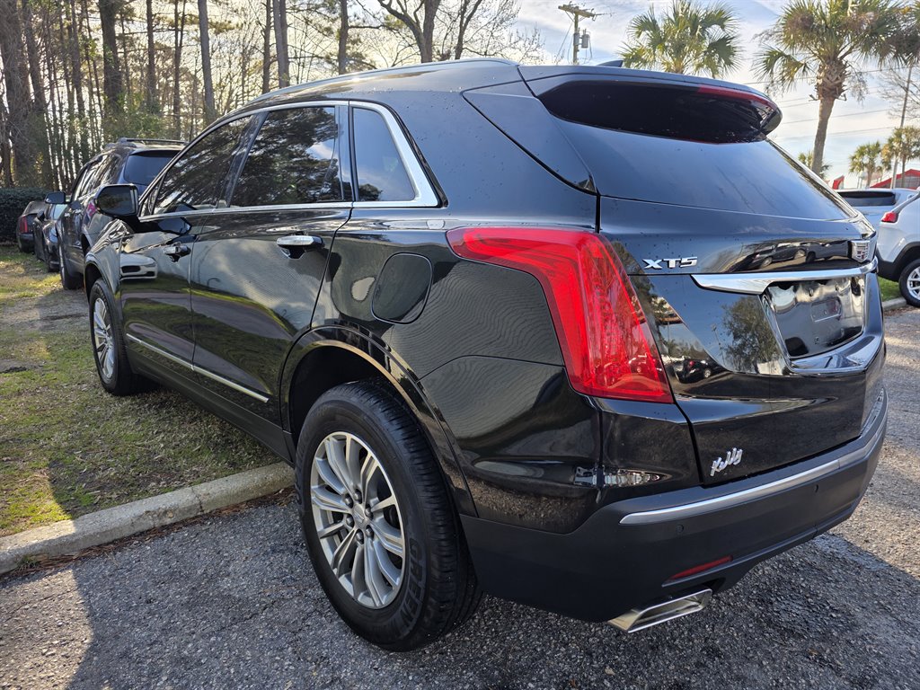 2017 Cadillac XT5 - $12,900