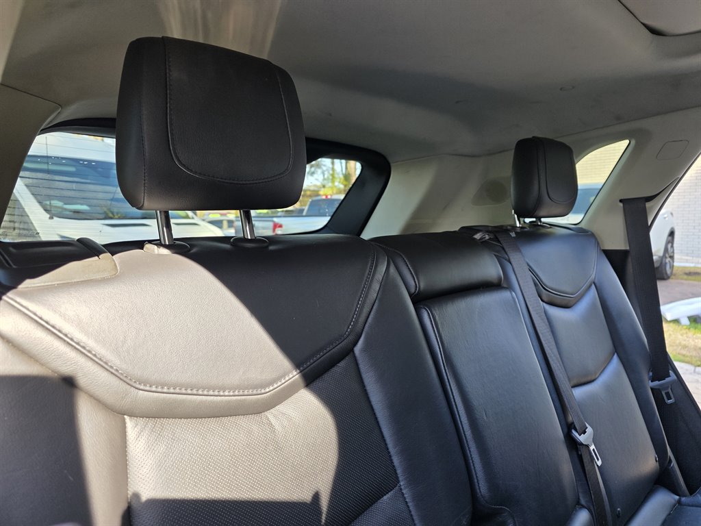 2017 Cadillac XT5 - $12,900