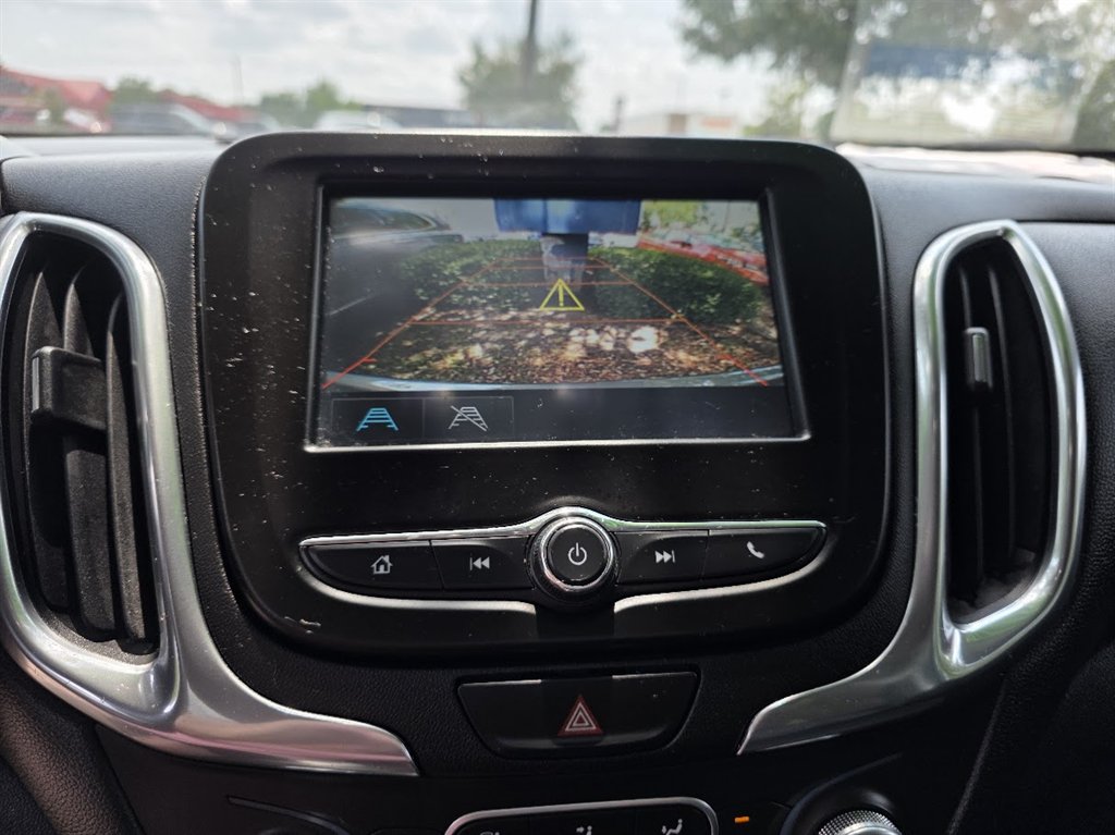 2018 Chevrolet Equinox - $10,900