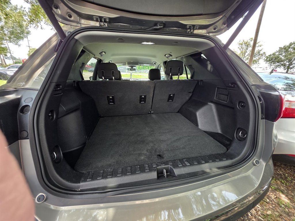 2018 Chevrolet Equinox - $10,900