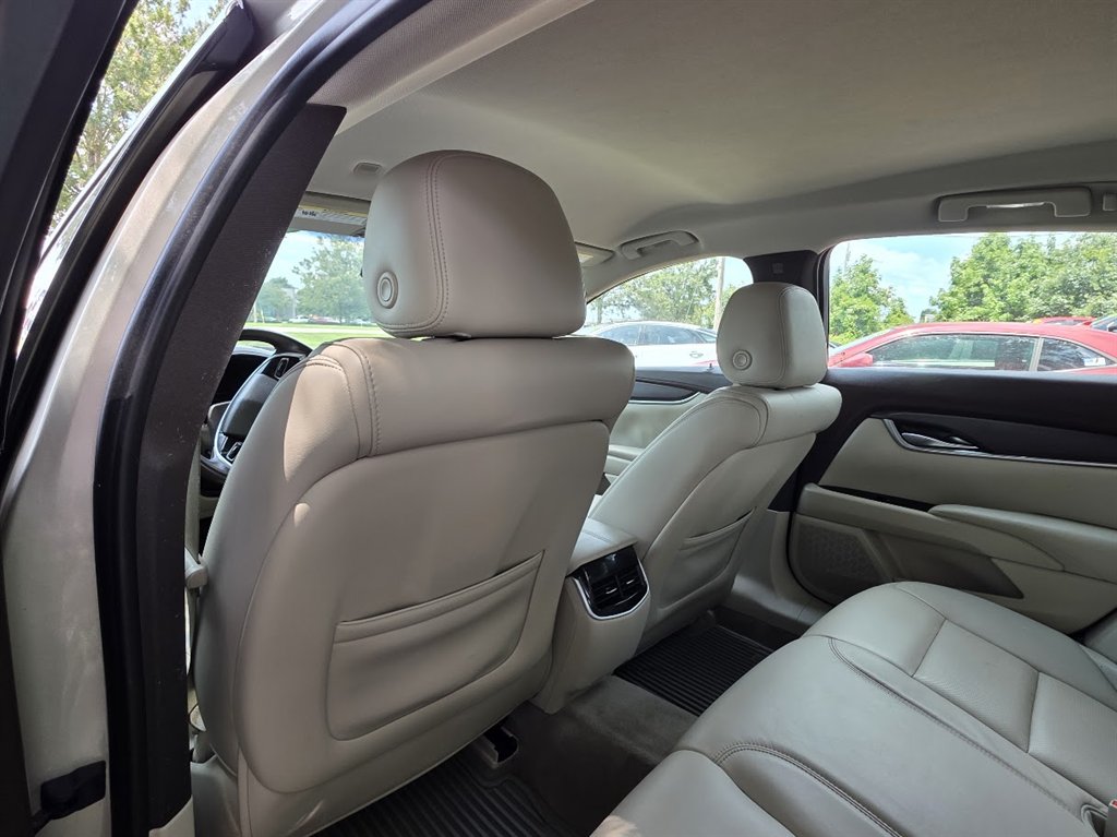2016 Cadillac XTS - $11,900