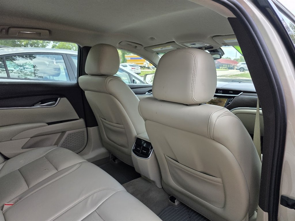 2016 Cadillac XTS - $11,900