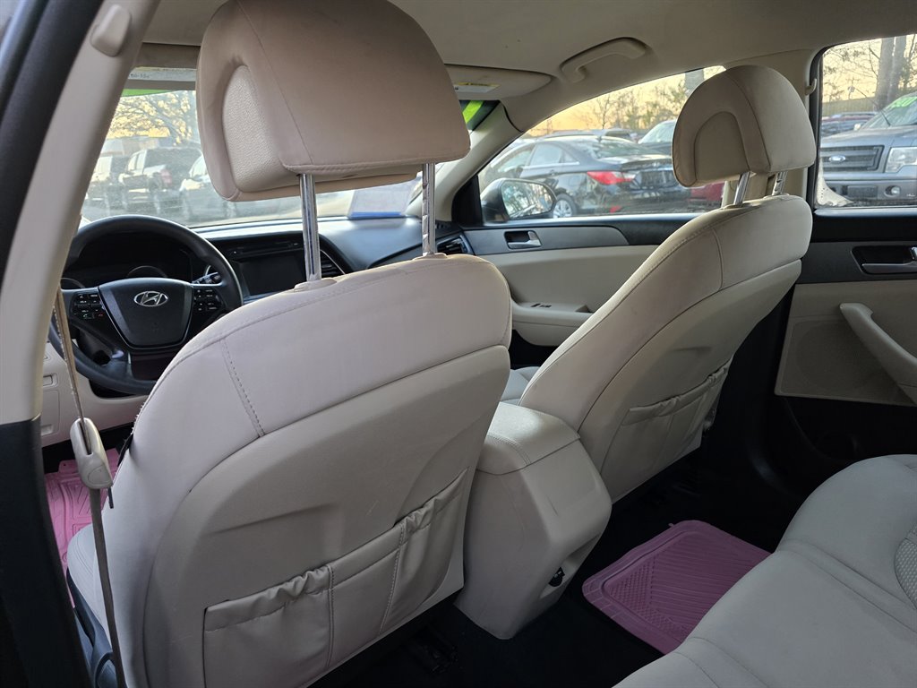 2016 Hyundai Sonata - $7,900