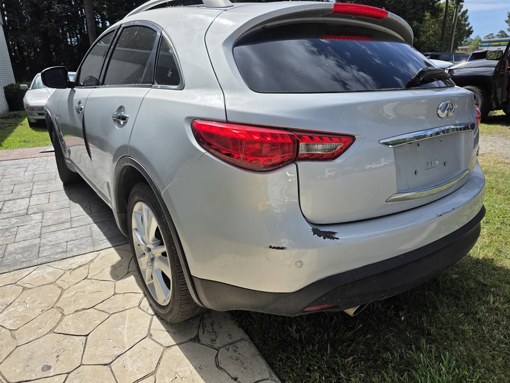 2015 INFINITI QX70 - $6,900