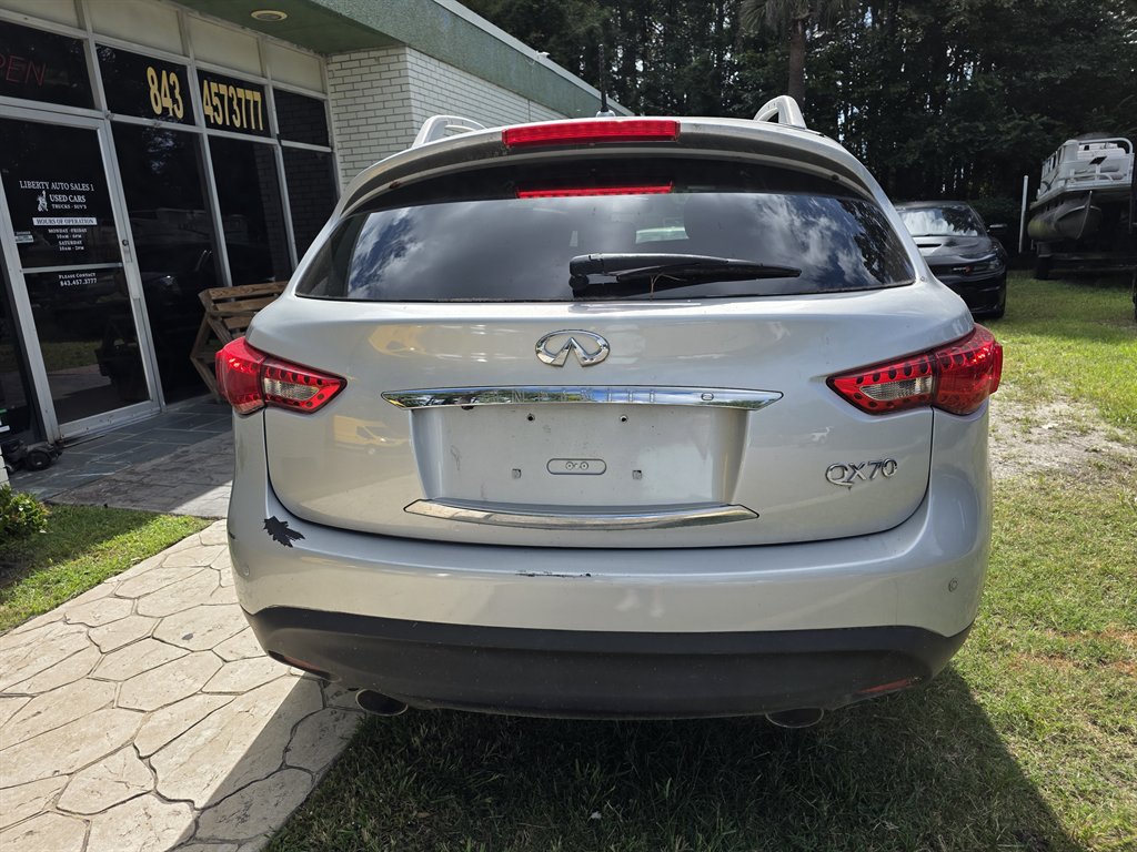 2015 INFINITI QX70 - $6,900