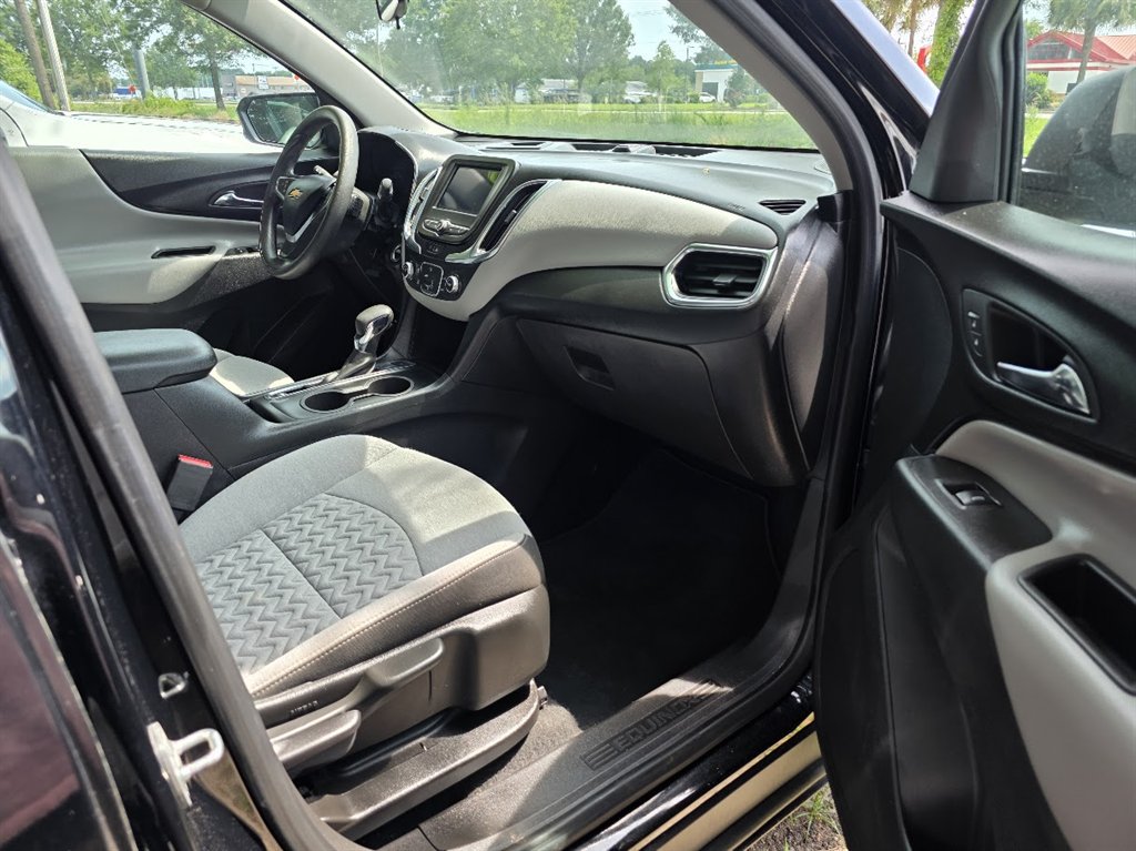 2023 Chevrolet Equinox - $20,900