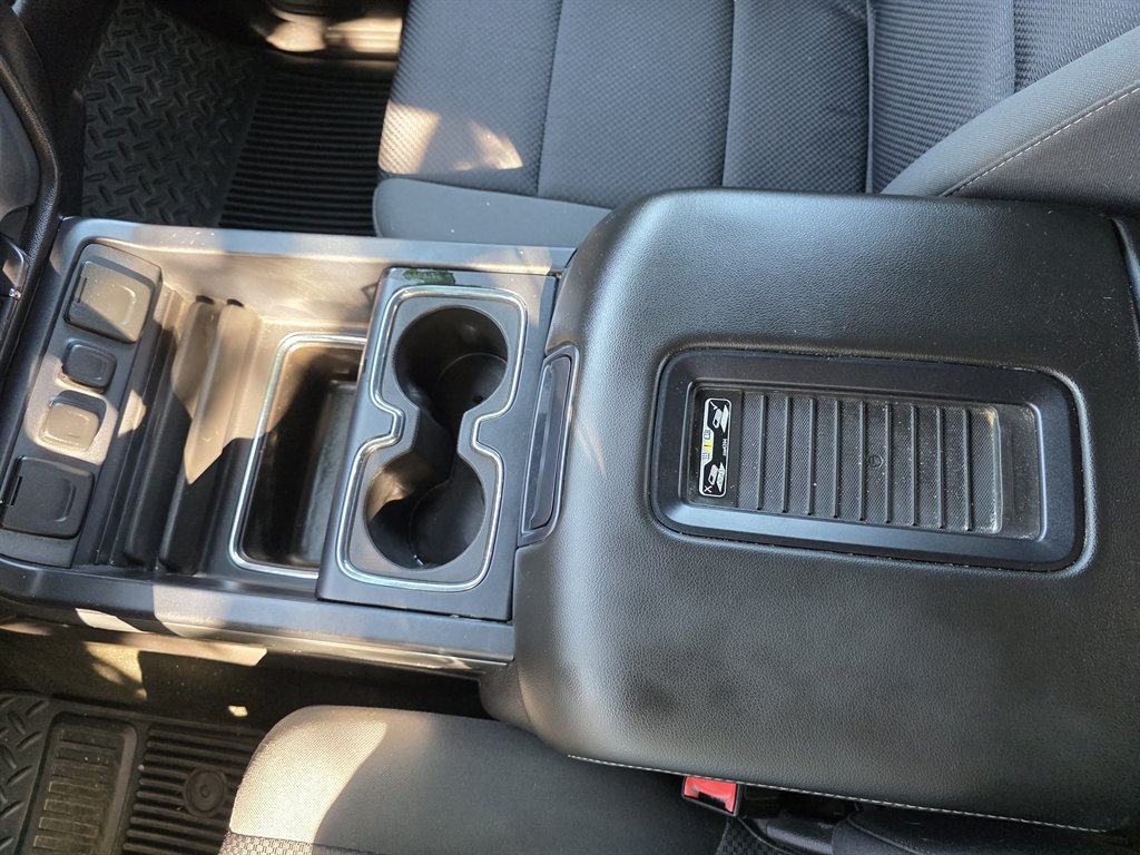 2016 Chevrolet Silverado - $18,900