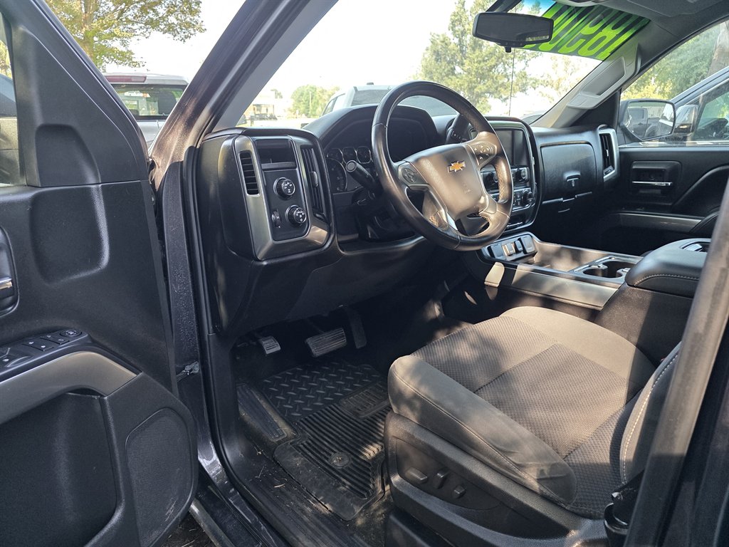 2016 Chevrolet Silverado - $18,900