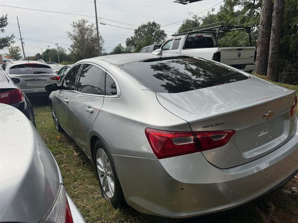 2016 Chevrolet Malibu - $6,900