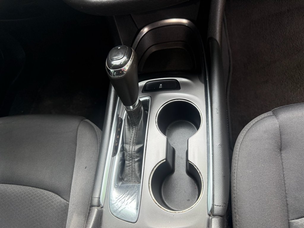 2016 Chevrolet Malibu - $6,900