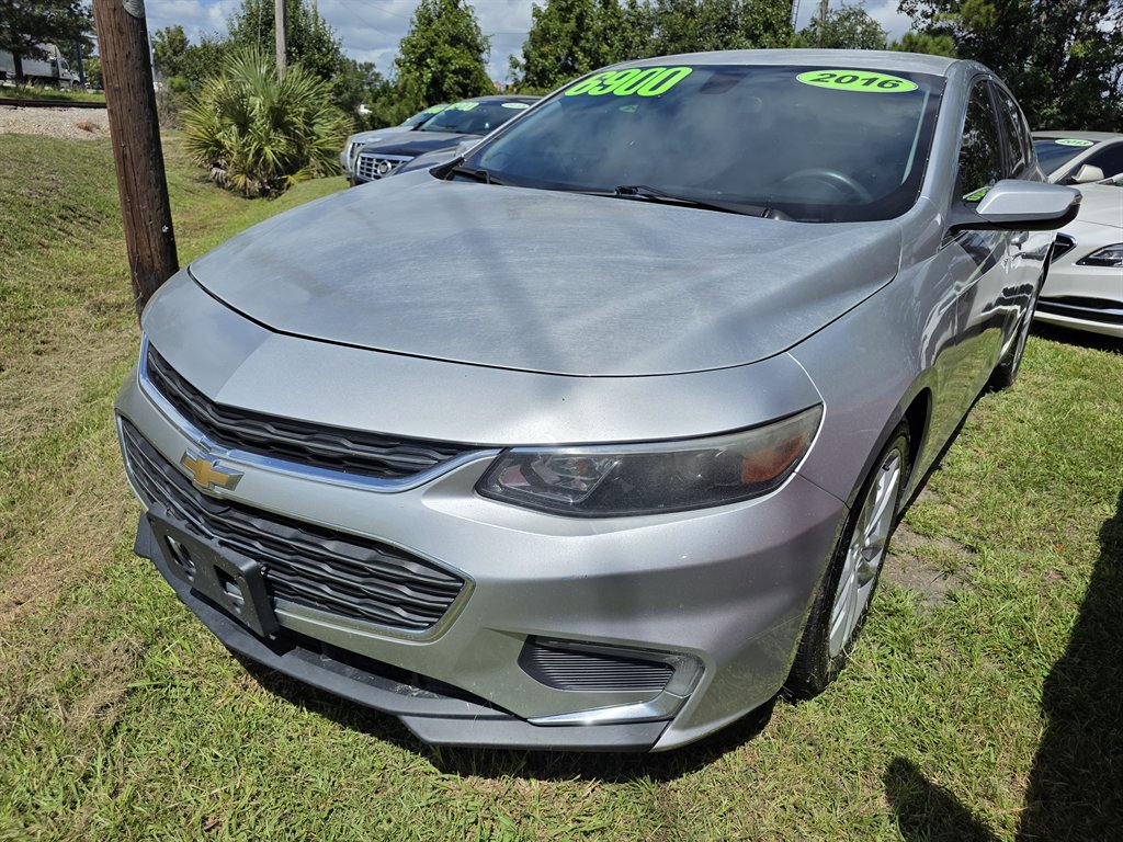 2016 Chevrolet Malibu - $6,900