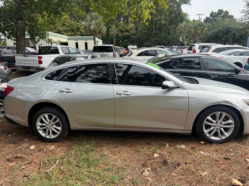 2016 Chevrolet Malibu - $6,900