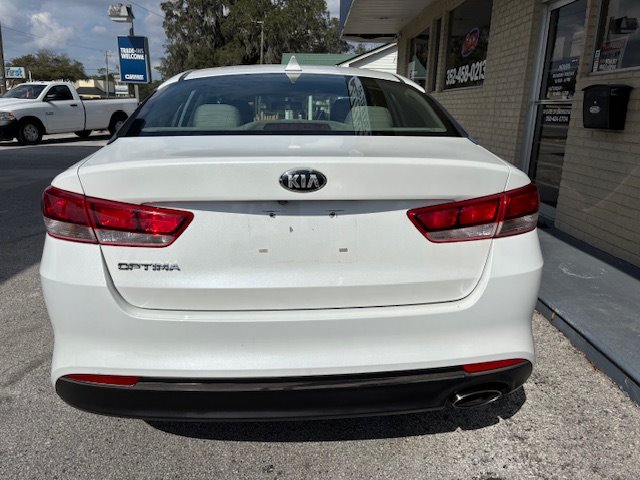 2017 Kia Optima - $9,995