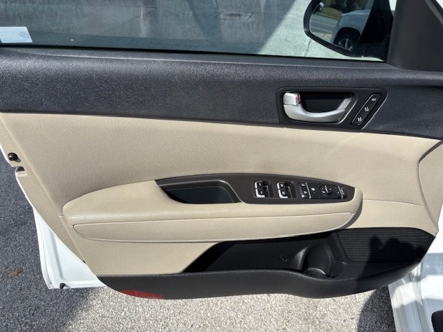 2017 Kia Optima - $9,995