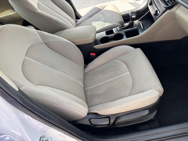 2017 Kia Optima - $9,995
