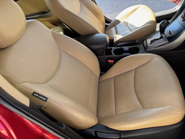 2013 Hyundai Elantra GLS photo