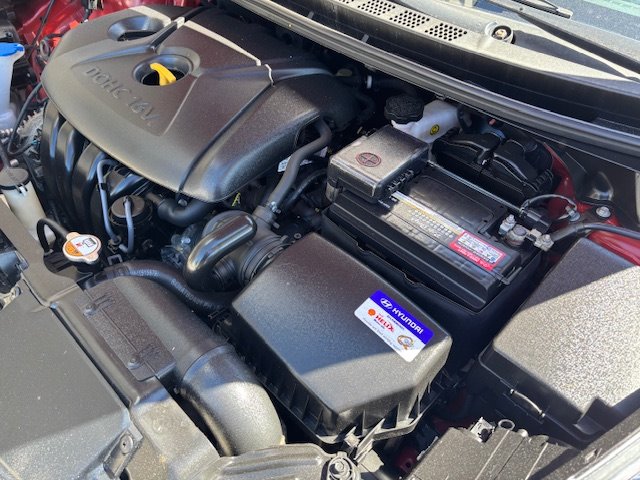 2013 Hyundai Elantra GLS photo
