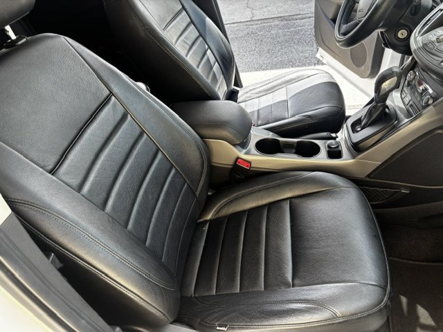 2016 Ford Escape - $7,995