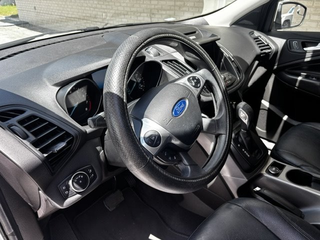 2016 Ford Escape - $7,995