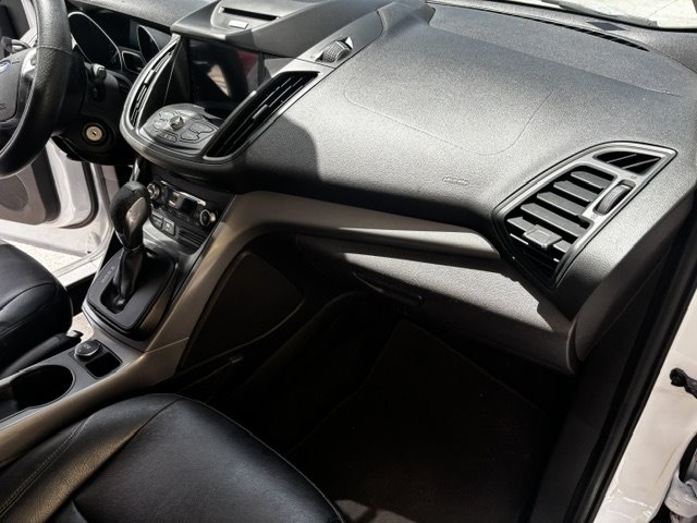 2016 Ford Escape - $7,995