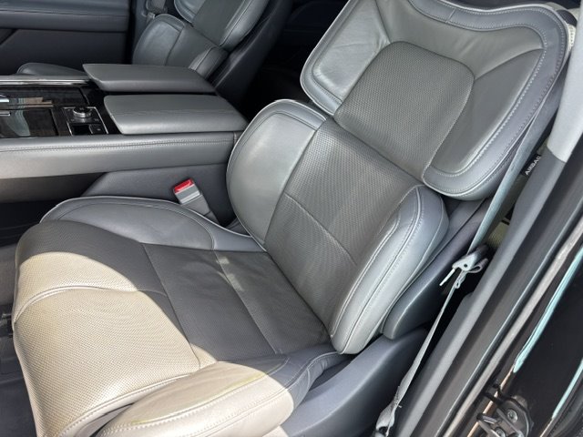 2018 Lincoln Navigator - $23,995