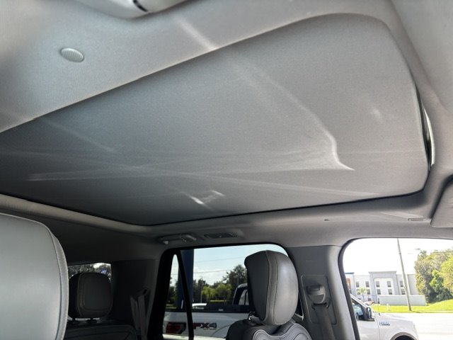 2018 Lincoln Navigator - $23,995