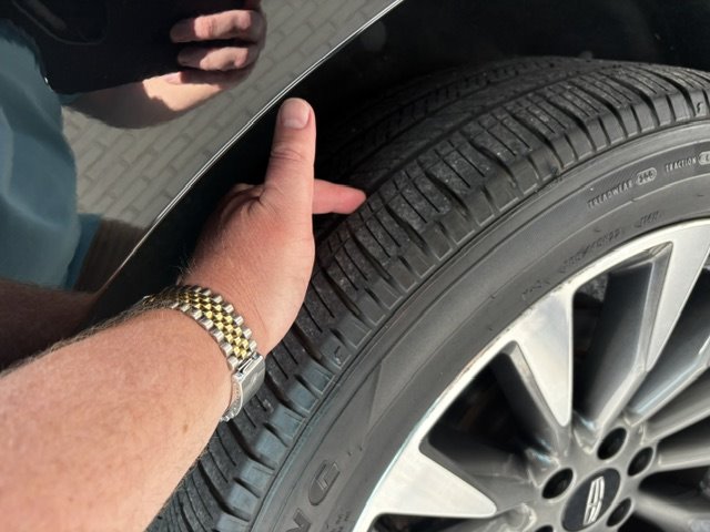 2018 Lincoln Navigator - $23,995