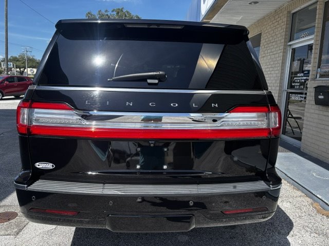 2018 Lincoln Navigator - $23,995