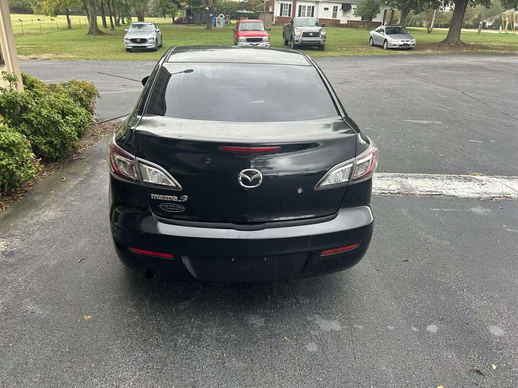 2013 Mazda Mazda3 i SV photo