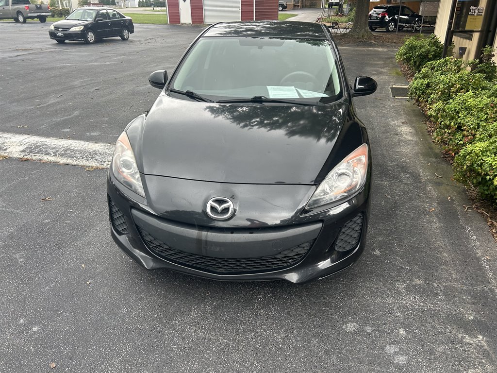 2013 Mazda Mazda3 i SV photo