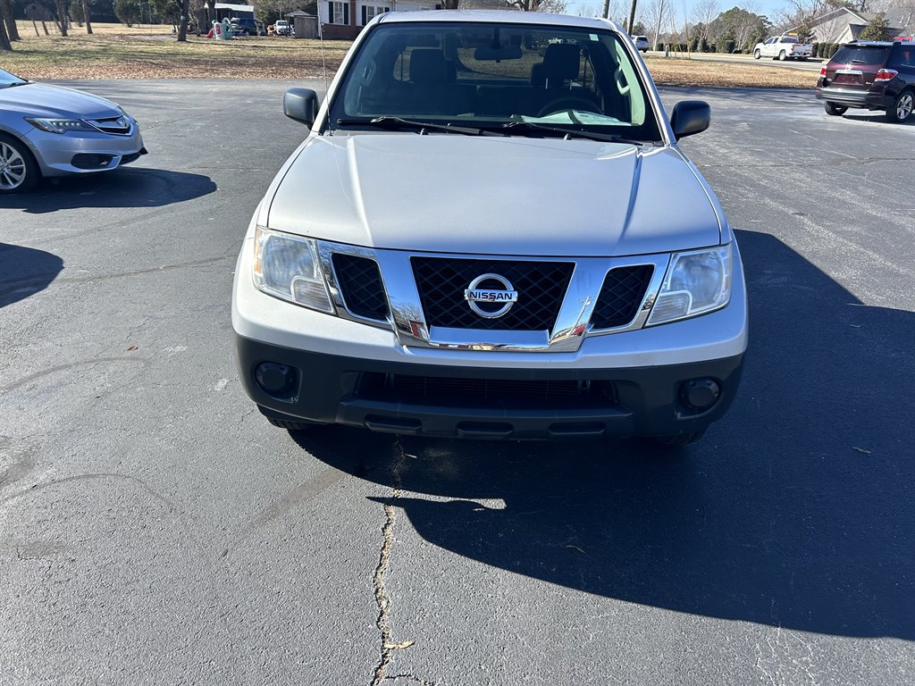 2013 Nissan Frontier S photo