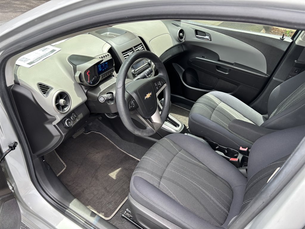 2012 Chevrolet Sonic LT photo