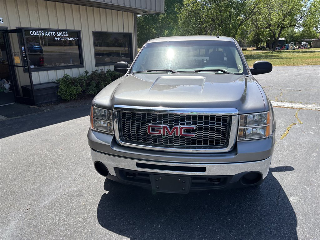 2009 GMC Sierra - $12,900