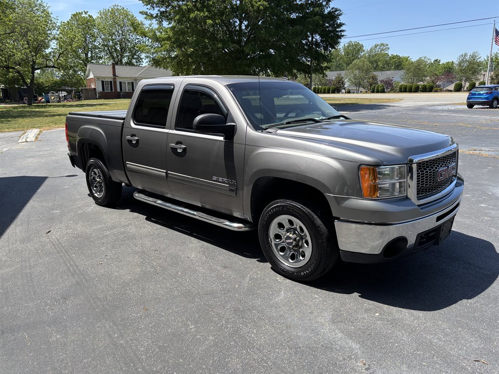 2009 GMC Sierra - $12,900