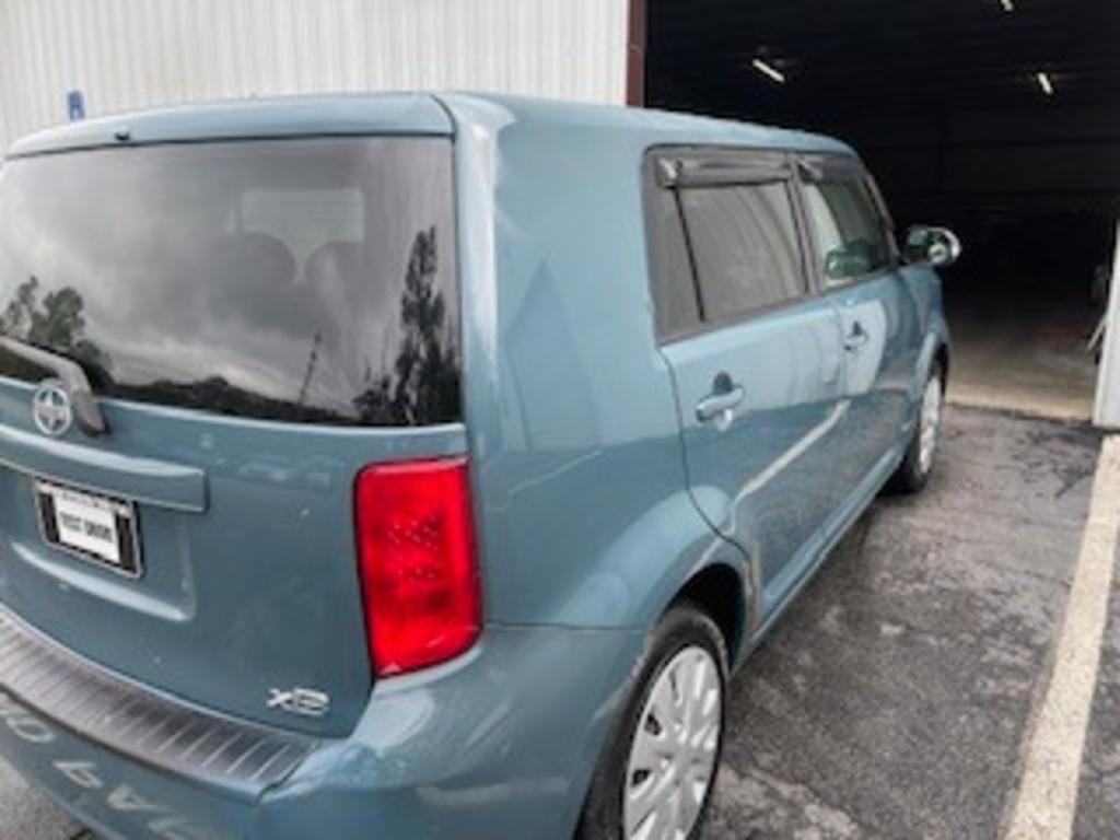 2008 Scion xB photo