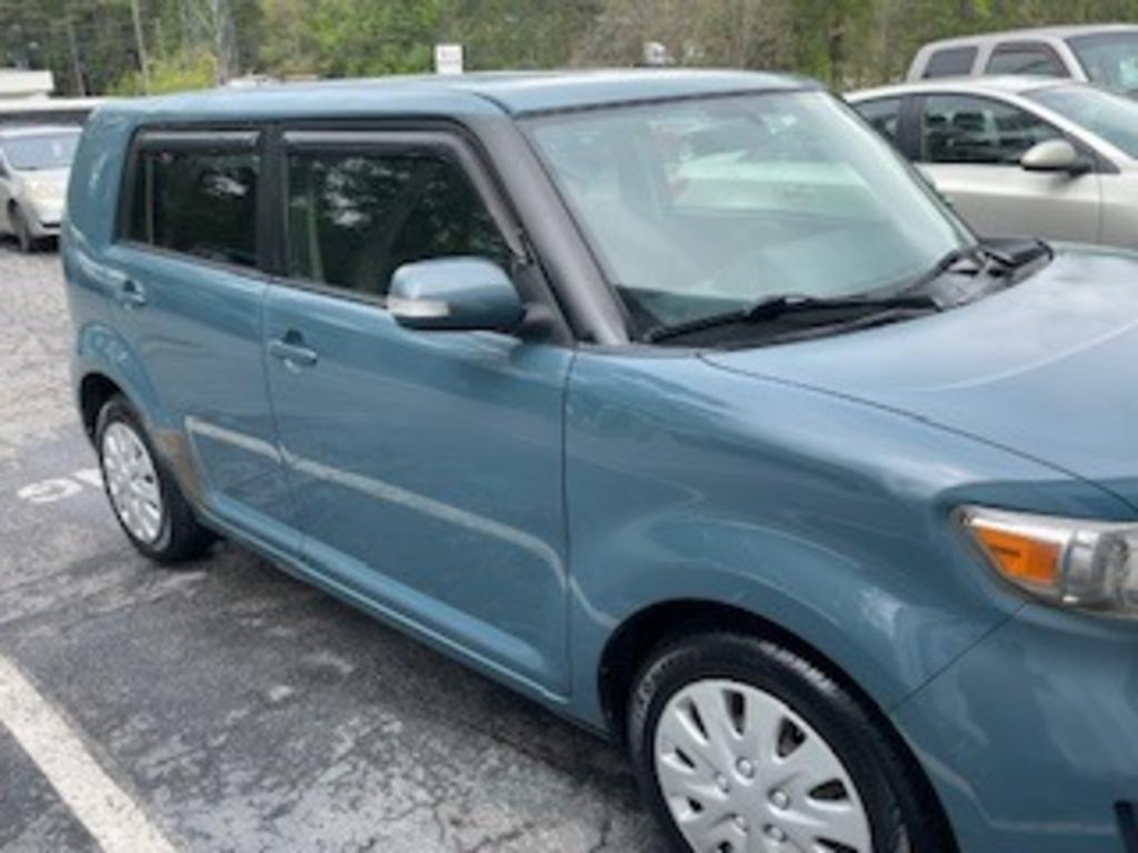 2008 Scion xB photo