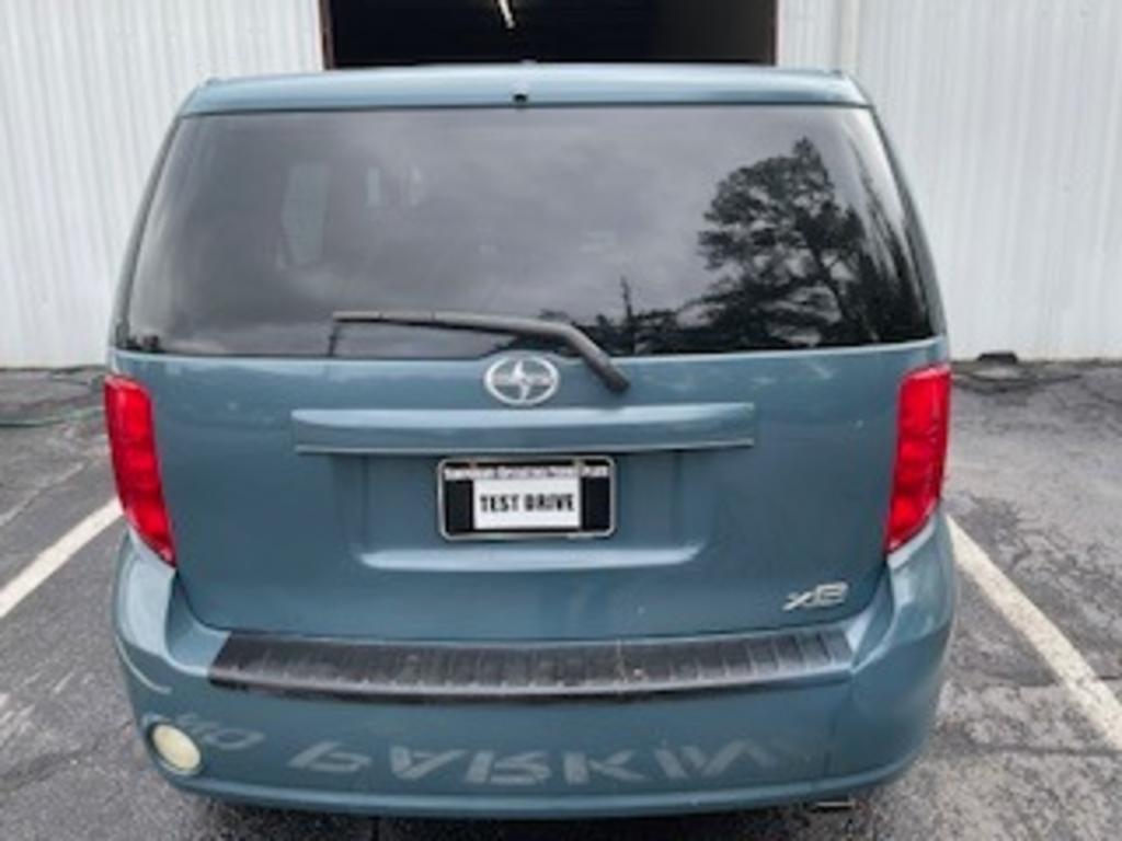 2008 Scion xB photo