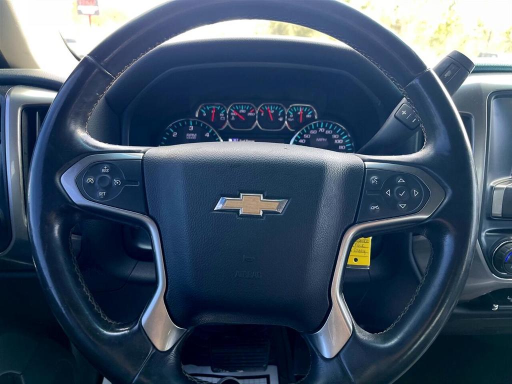 2017 Chevrolet Silverado 1500 LT 4X4 photo