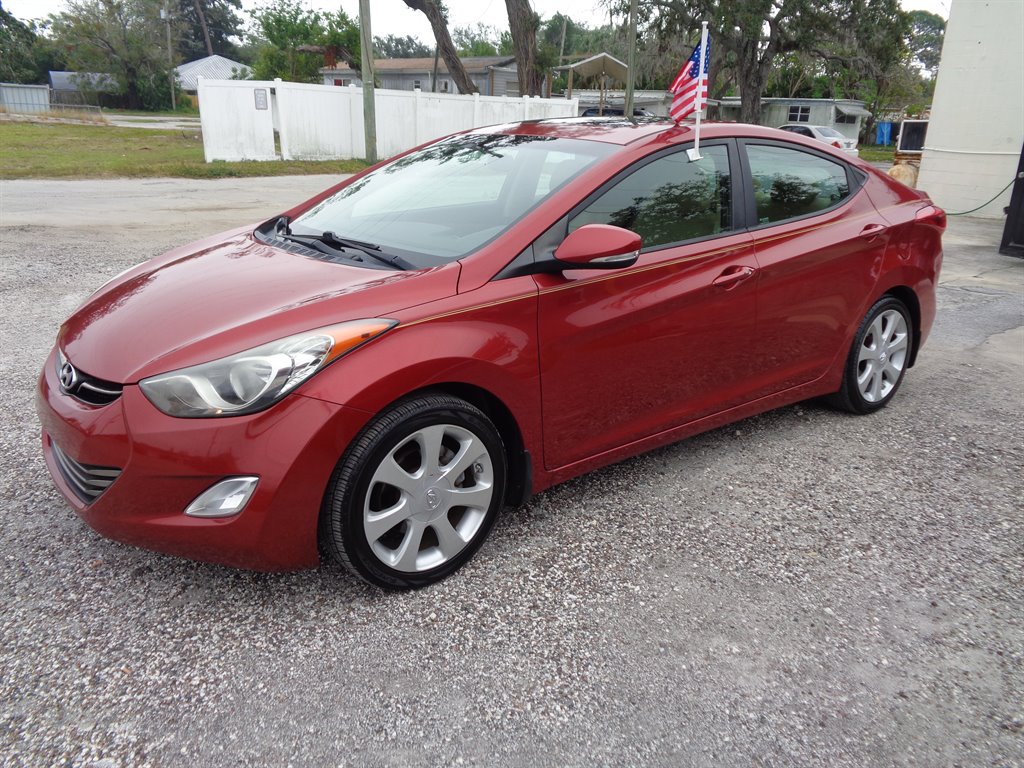 2012 Hyundai Elantra GLS photo