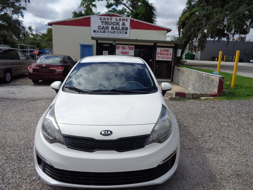 2016 Kia Rio - $7,870
