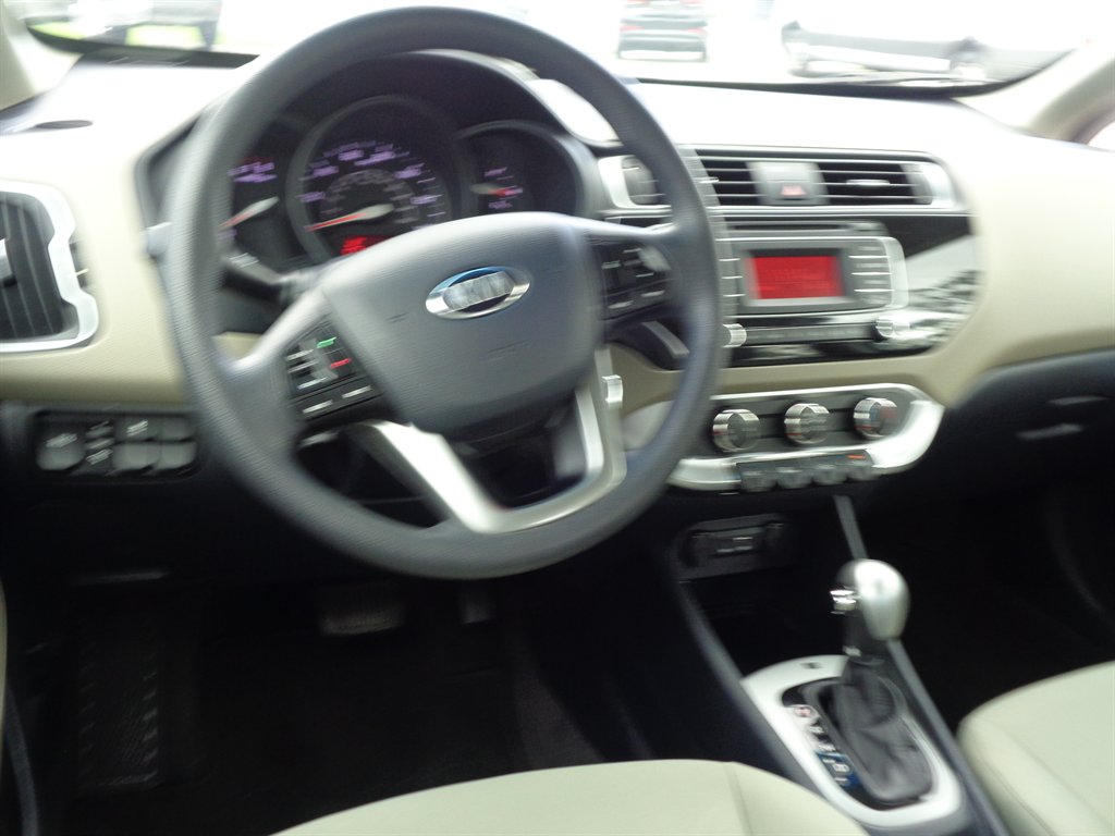 2016 Kia Rio - $7,870