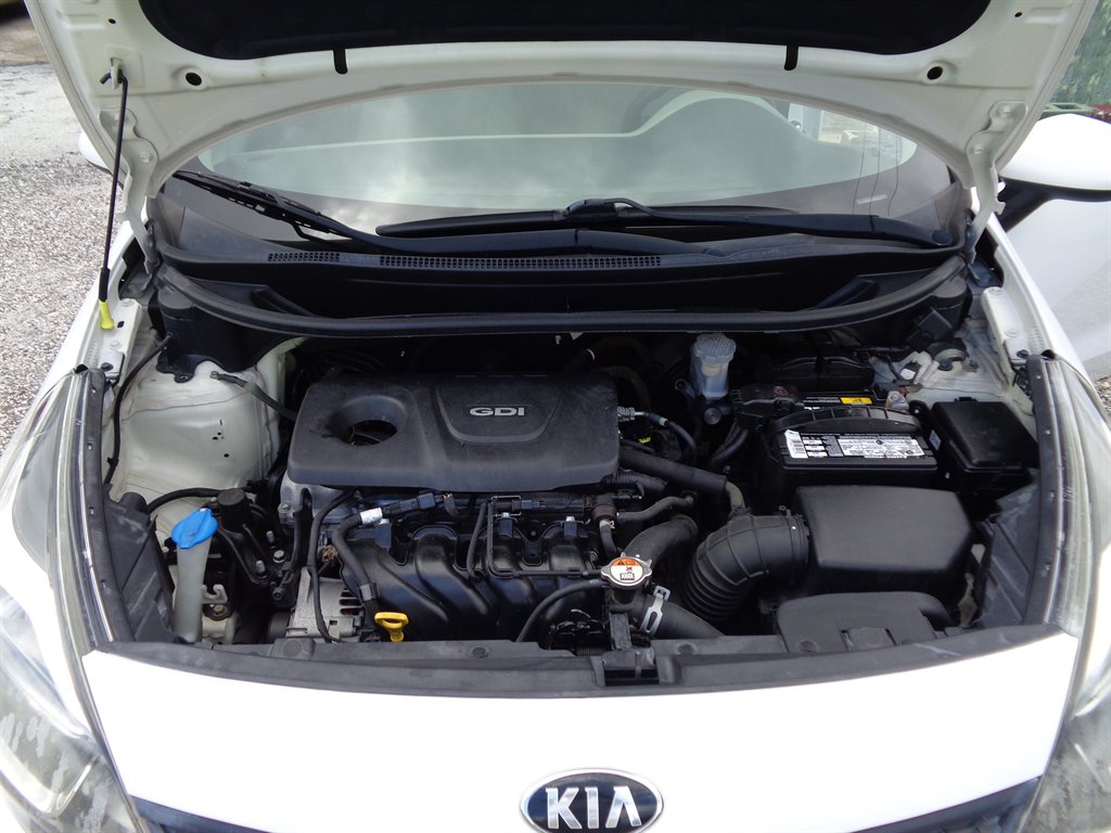 2016 Kia Rio - $7,870